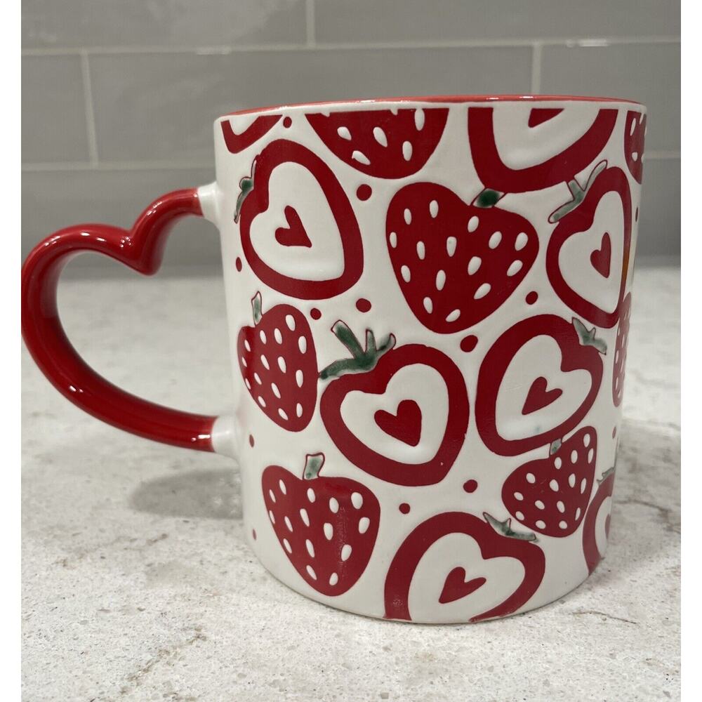 STRAWBERRY HEARTS 18oz Mug Heart Handle Spectrum Strawberries Valentines Cup NEW